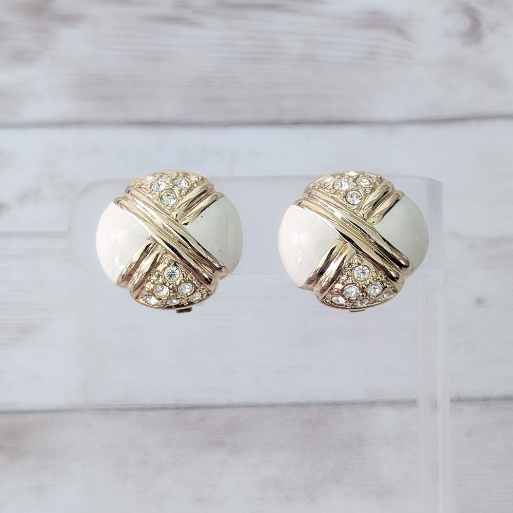 Vintage Clip On Earrings Stylish & Regal Gold Tone, Cream Enamel & Clear Gem